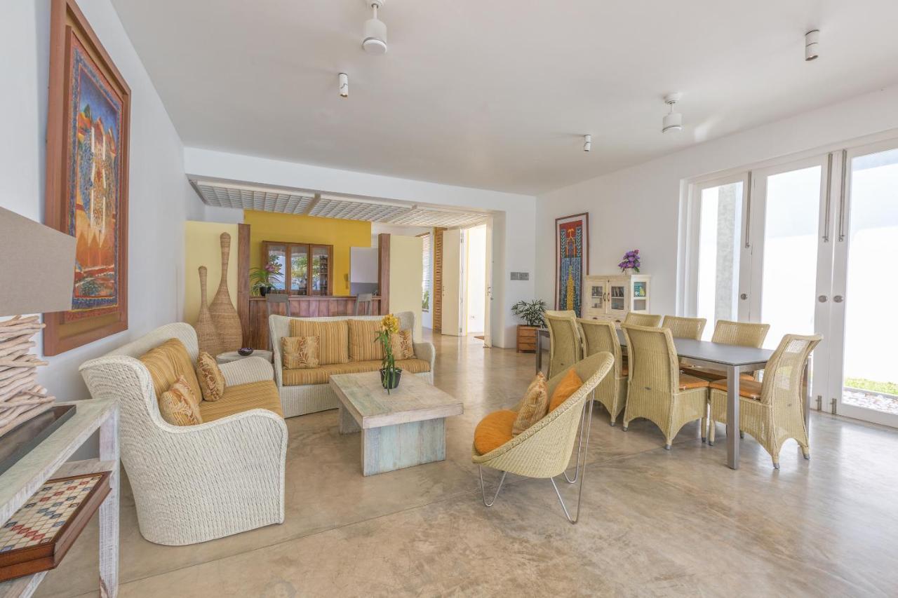 Sri Sharavi Beach Villas & Spa - With 43 Metre Saltwater Infinity Pool Mirissa Zewnętrze zdjęcie