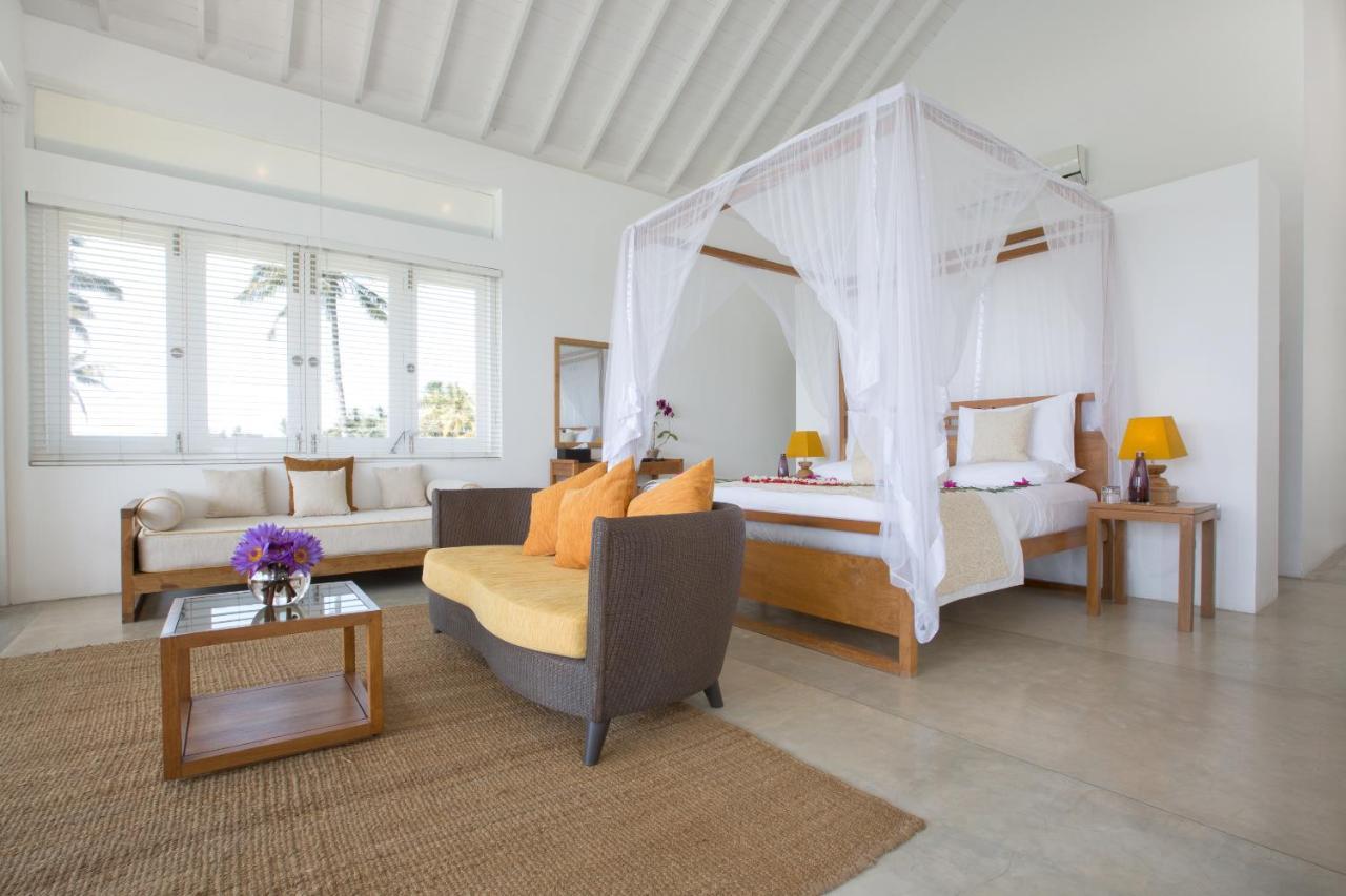Sri Sharavi Beach Villas & Spa - With 43 Metre Saltwater Infinity Pool Mirissa Zewnętrze zdjęcie