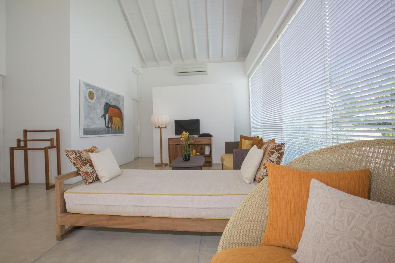 Sri Sharavi Beach Villas & Spa - With 43 Metre Saltwater Infinity Pool Mirissa Zewnętrze zdjęcie