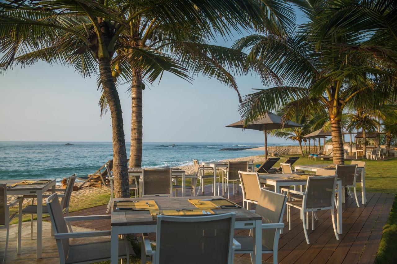 Sri Sharavi Beach Villas & Spa - With 43 Metre Saltwater Infinity Pool Mirissa Zewnętrze zdjęcie